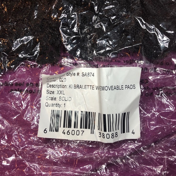 Lace Deep V Bralette with Removable Pads - Picture 5 of 5